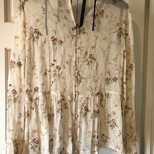 Floral blouse with small buttons up the back